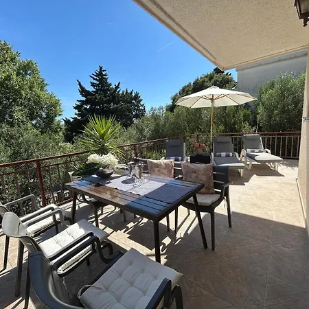 Moja Baki Apartment