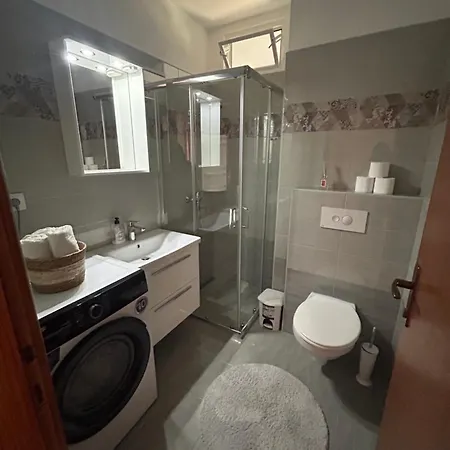 Moja Baki Apartment